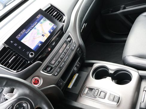 Certified 2023 Honda Ridgeline RTL-E image 18