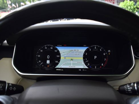 Used 2019 Land Rover Range Rover Sport HSE image 34