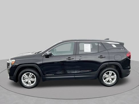 Used 2024 GMC Terrain SLE AWD/4WD image 6