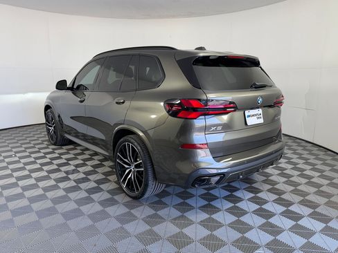 Used 2026 BMW X5 sDrive40i w/ M Sport Package RWD image 3