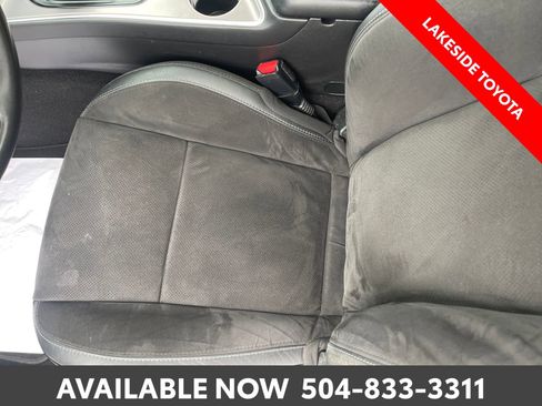 Used 2022 Dodge Challenger R/T Scat Pack w/ Plus Package RWD image 28