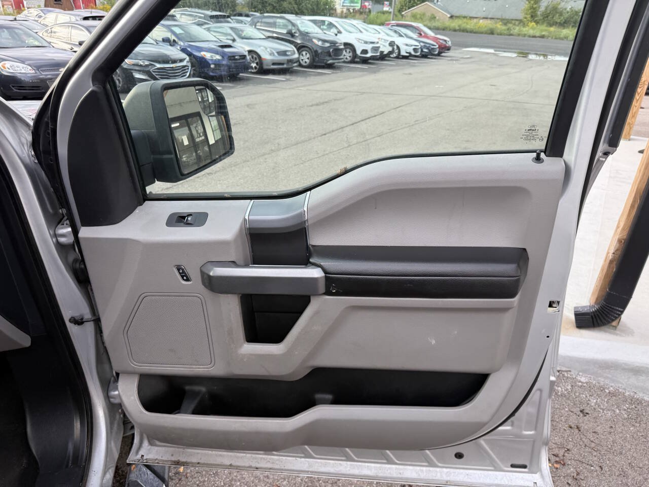 Used 2015 Ford F150 XLT w/ XTR Package AWD/4WD image 18