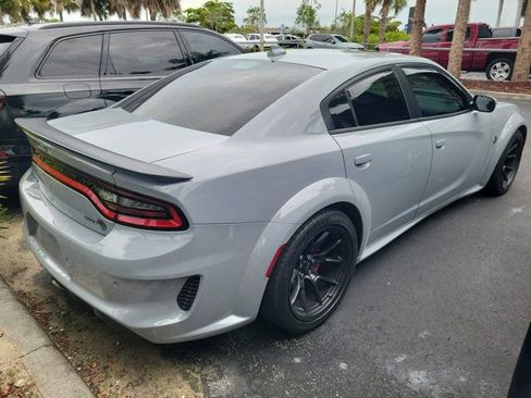 Used 2022 Dodge Charger SRT Hellcat RWD image 3