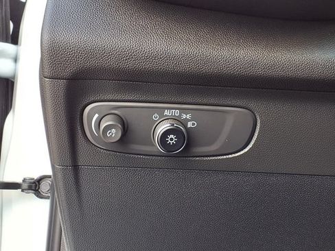 Used 2023 Buick Envision Essence FWD image 66