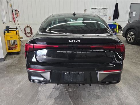Used 2025 Kia K5 LXS FWD image 3