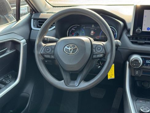 Certified 2025 Toyota RAV4 LE AWD/4WD image 14