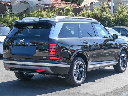 New 2026 Hyundai Palisade Limited image 4