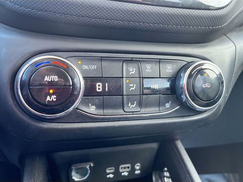 Used 2023 Chevrolet TrailBlazer LT w/ Convenience Package image 16