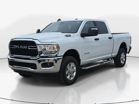 Used 2024 RAM 2500 Big Horn w/ Bed Utility Group image 9