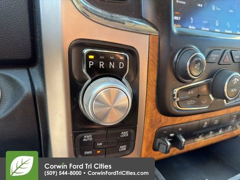 Used 2018 RAM 1500 Laramie Longhorn image 14