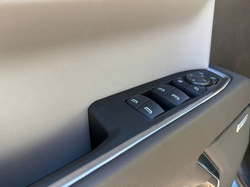 New 2026 GMC Sierra 1500 SLT w/ SLT Premium Package image 16