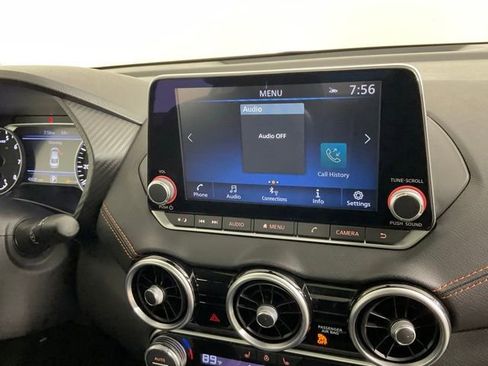 Used 2023 Nissan Sentra SR w/ SR Premium Package image 17