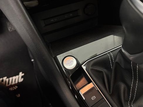 Used 2023 Volkswagen Taos SE image 19