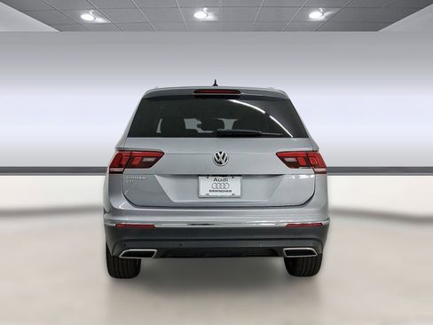 Used 2020 Volkswagen Tiguan SEL image 10