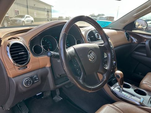 Used 2017 Buick Enclave Leather w/ Enclave Tuscan Edition image 12