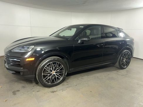 Certified 2026 Porsche Cayenne Coupe image 1