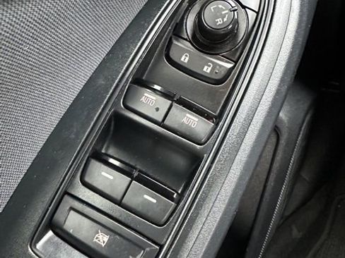 Used 2019 Subaru Crosstrek 2.0i Premium image 15