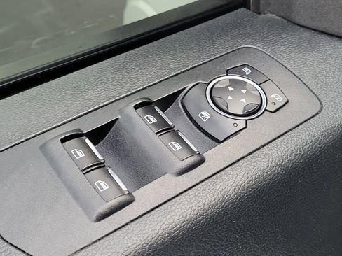 Used 2016 Ford F150 XLT w/ Equipment Group 302A Luxury image 16