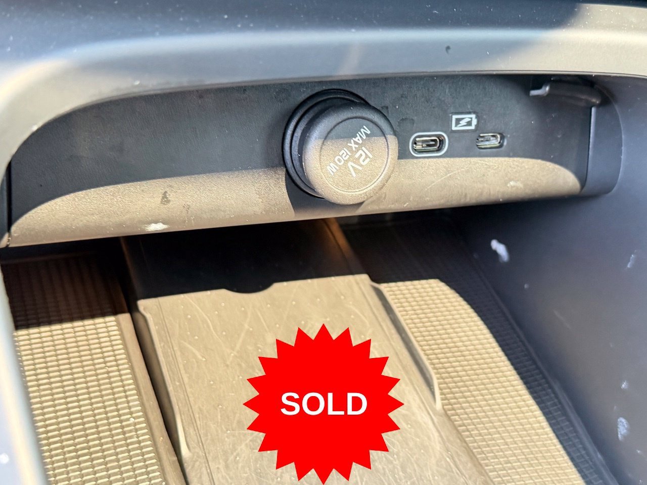 Certified 2023 Volvo C40 Recharge Core AWD/4WD image 22