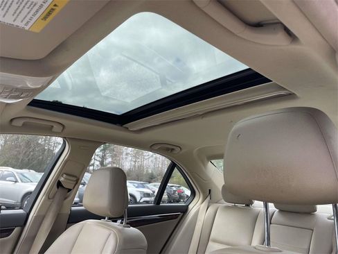 Used 2014 Mercedes-Benz C 250 Sedan image 17