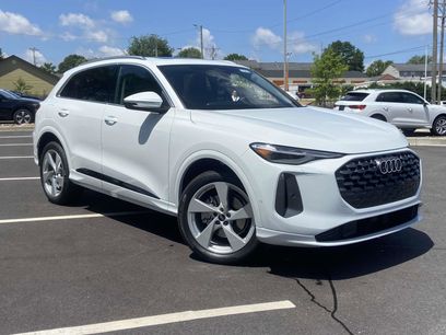 New 2025 Audi Q5 Premium Plus