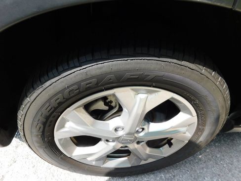 Used 2025 Honda HR-V LX image 7