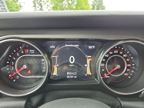 Used 2018 Jeep Wrangler Unlimited Rubicon AWD/4WD image 23