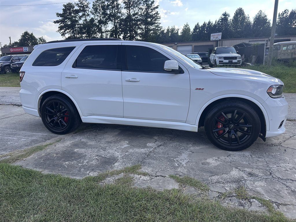 Used 2018 Dodge Durango SRT w/ Technology Group AWD/4WD image 3