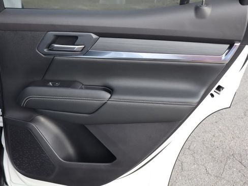 New 2026 GMC Terrain Elevation w/ Elevation Premium Package FWD image 21