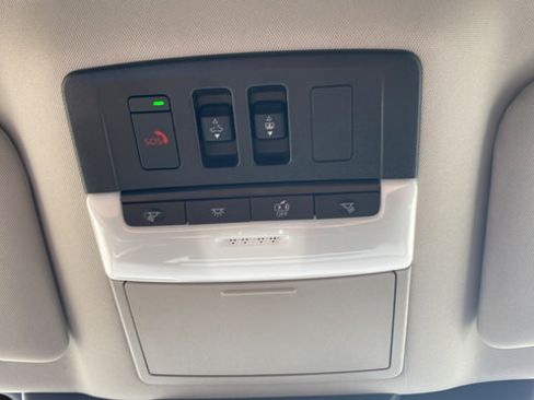 Used 2026 Nissan Pathfinder Platinum w/ Lighting Package AWD/4WD image 36