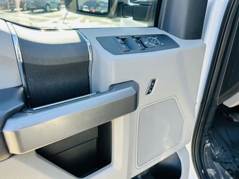 Used 2018 Ford F250 XLT image 6