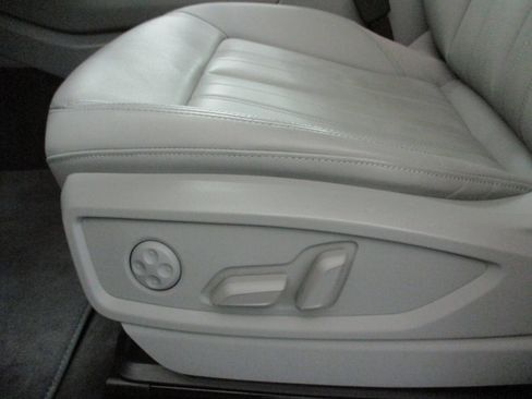 Used 2022 Audi Q5 2.0T Premium Plus image 20