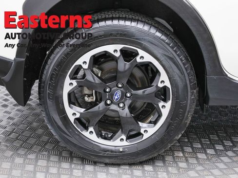 Used 2022 Subaru Crosstrek 2.0i Premium image 32