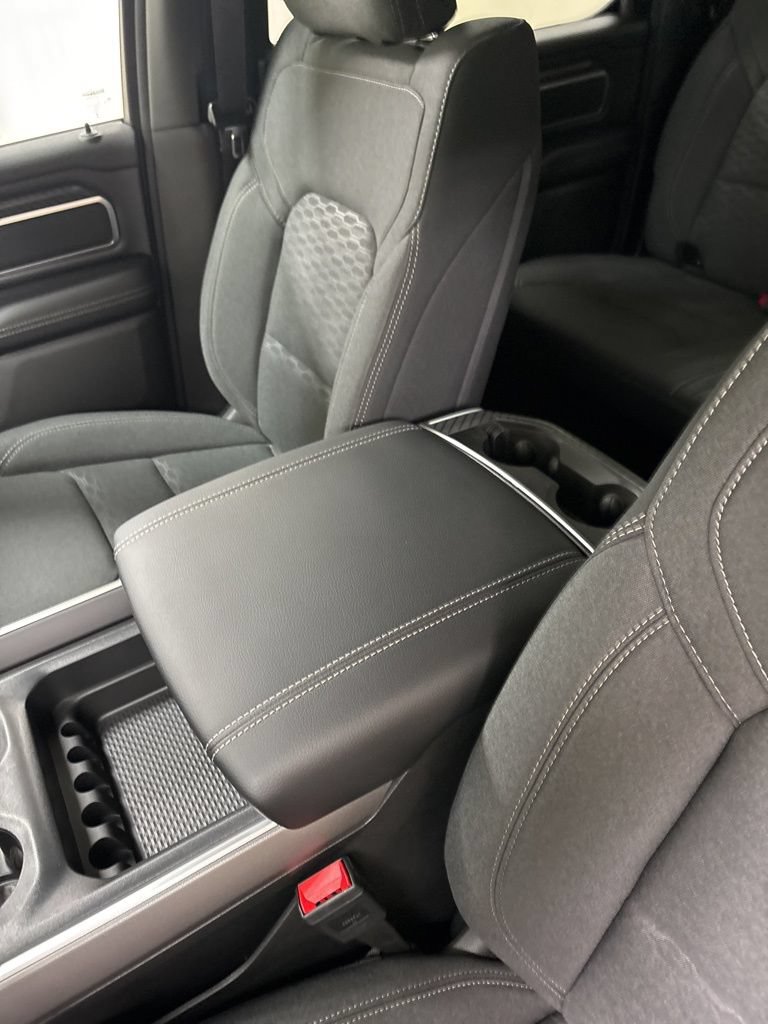 New 2026 RAM 1500 Big Horn AWD/4WD image 16