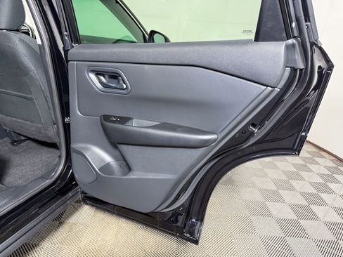 Certified 2025 Nissan Rogue S image 39