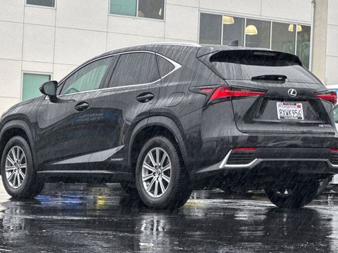 Used 2019 Lexus NX 300h AWD image 5