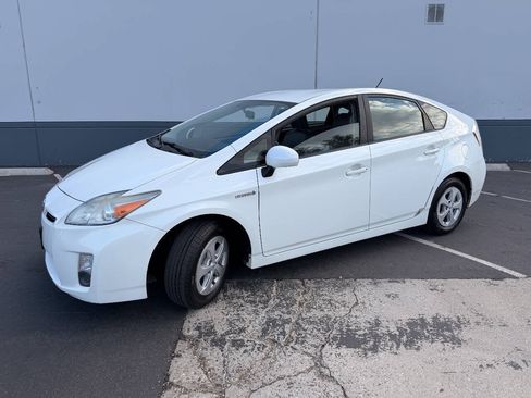 Used 2010 Toyota Prius Two FWD image 14