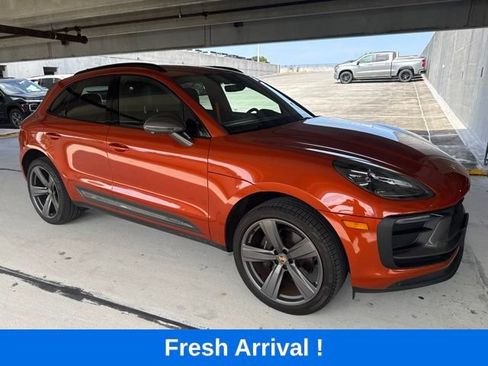 Used 2024 Porsche Macan Turbo AWD/4WD image 15