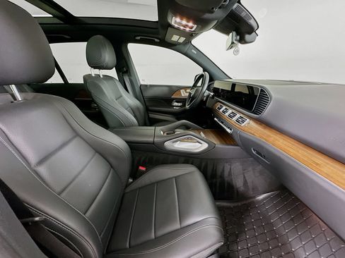 Certified 2025 Mercedes-Benz GLE 350 4MATIC image 31