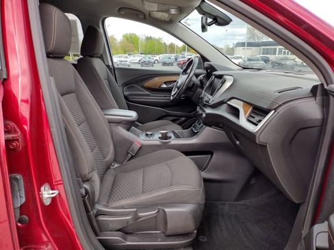 Used 2020 GMC Terrain SLE w/ Driver Convenience Package FWD image 21
