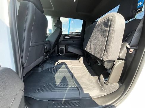 Used 2026 Chevrolet Silverado 1500 LT AWD/4WD image 30