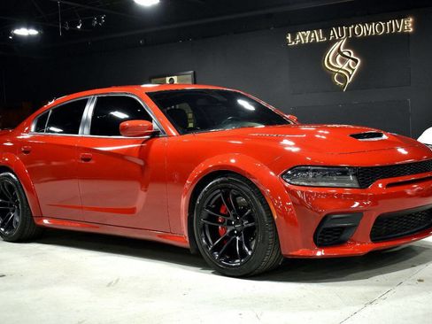 Used 2022 Dodge Charger SRT Hellcat w/ Harman/Kardon Audio Group image 5