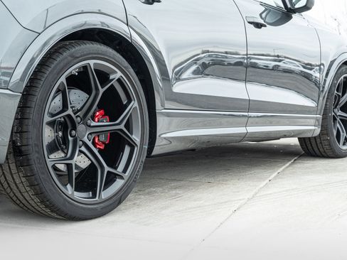 New 2026 Audi RS Q8 performance image 49