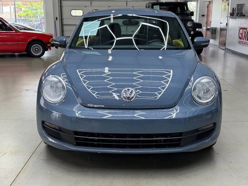 Used 2014 Volkswagen Beetle 2.5 FWD image 6