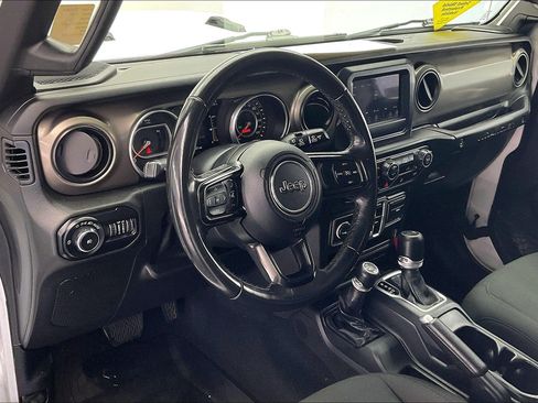 Used 2018 Jeep Wrangler Unlimited Sport S AWD/4WD image 14