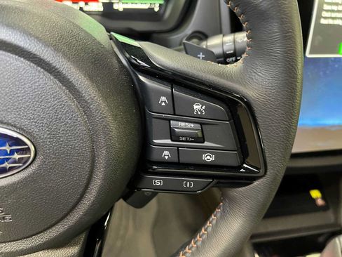 Used 2025 Subaru Forester Touring AWD/4WD image 29