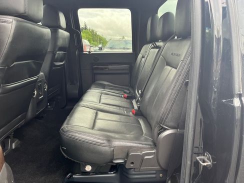 Used 2016 Ford F350 Platinum w/ Platinum Package AWD/4WD image 28