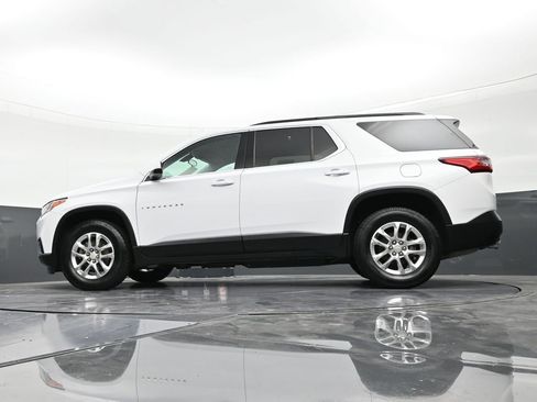 Used 2020 Chevrolet Traverse LT image 21