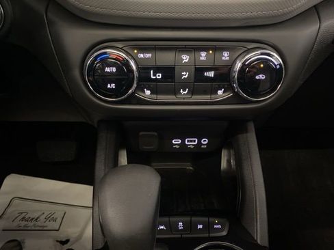 Certified 2021 Chevrolet TrailBlazer LT w/ Sun and Liftgate Package image 21