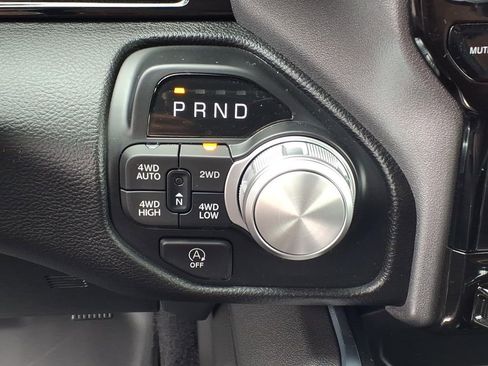 Used 2025 RAM 1500 Laramie w/ Night Edition AWD/4WD image 7